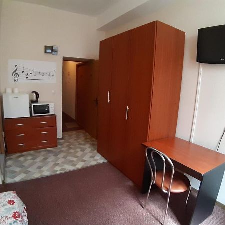 Old Town Friendly And Lovely Apartment Бухарест Экстерьер фото